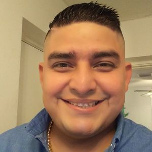 Meet your Posher, Aaron